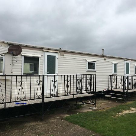 4 Bedroom Caravan Ingoldmells Skegness Bagian luar foto