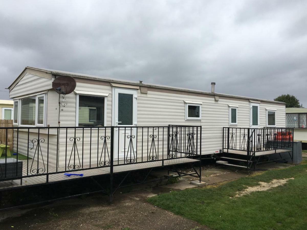 4 Bedroom Caravan Ingoldmells Skegness Bagian luar foto